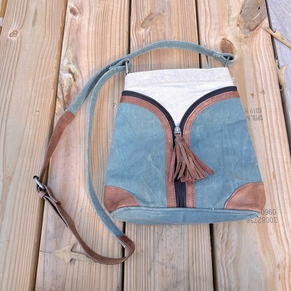 Mona B Cross City Ocean Canvas Tassel Detail Leather Crossbody Bag - Picture 1 of 11